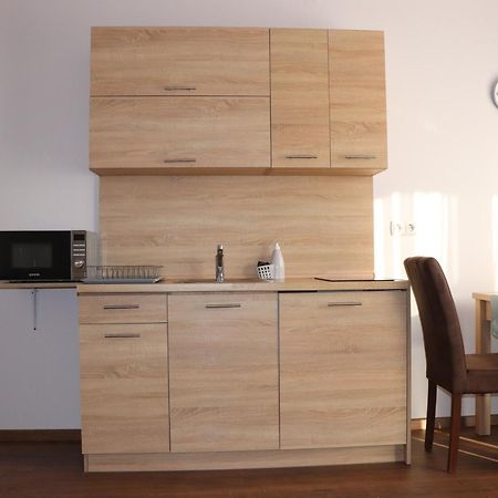 Liget Apartmanhaz Kehidakustany Ngoại thất bức ảnh