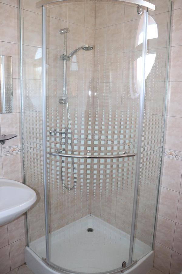 Liget Apartmanhaz Kehidakustany Ngoại thất bức ảnh